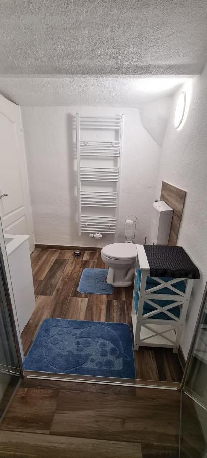 Byjoe Apartment Morschen Exterior photo